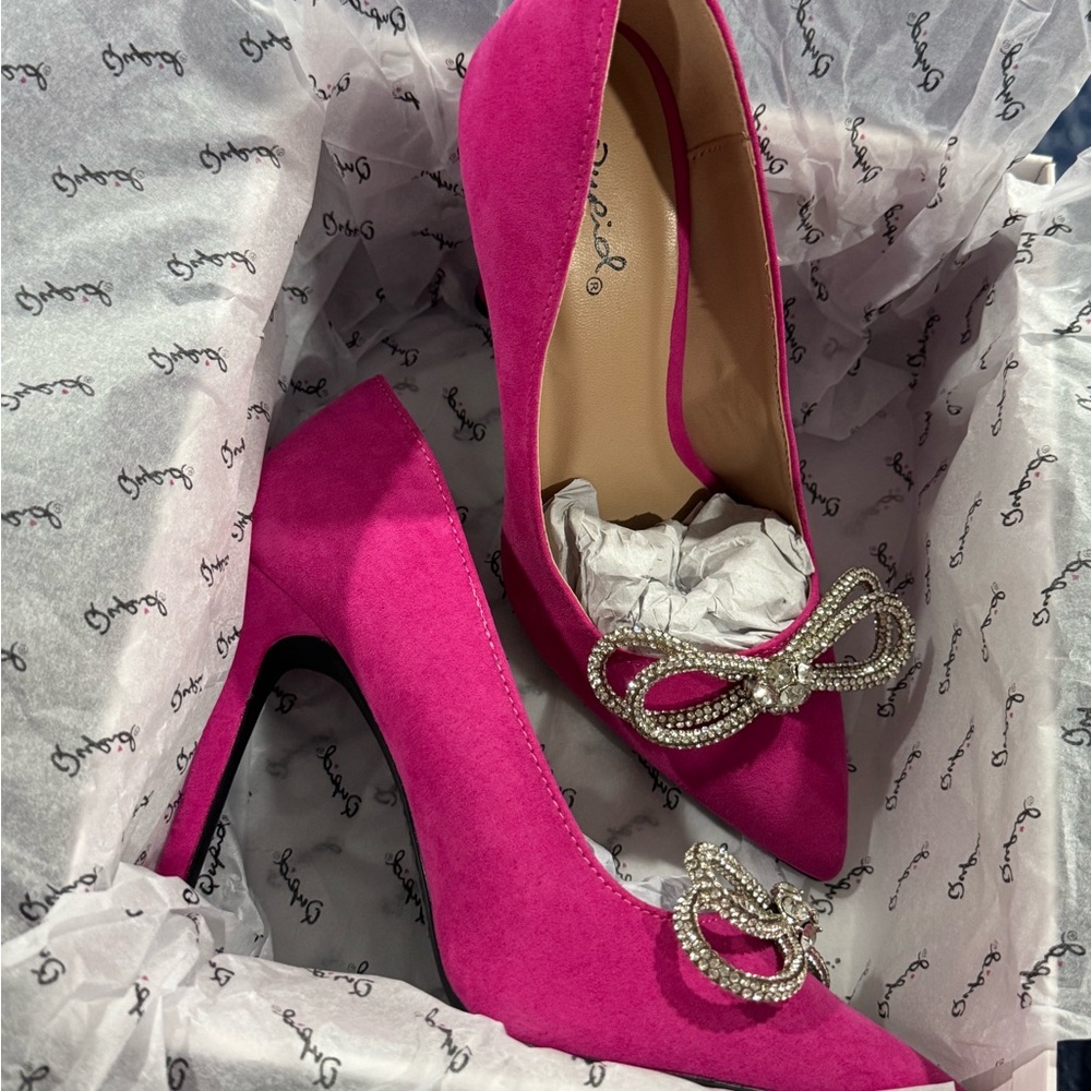Pink Suede Women's Heels with Bow Detail